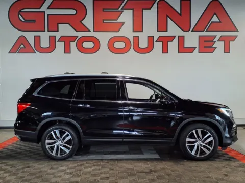 Black 2017 Honda Pilot Elite for sale in Gretna, NE