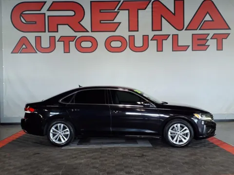 Black 2020 Volkswagen Passat SE for sale in Gretna, NE