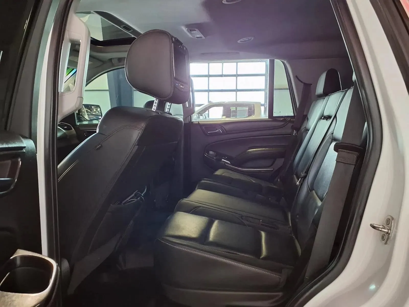 GMC Yukon photo 16