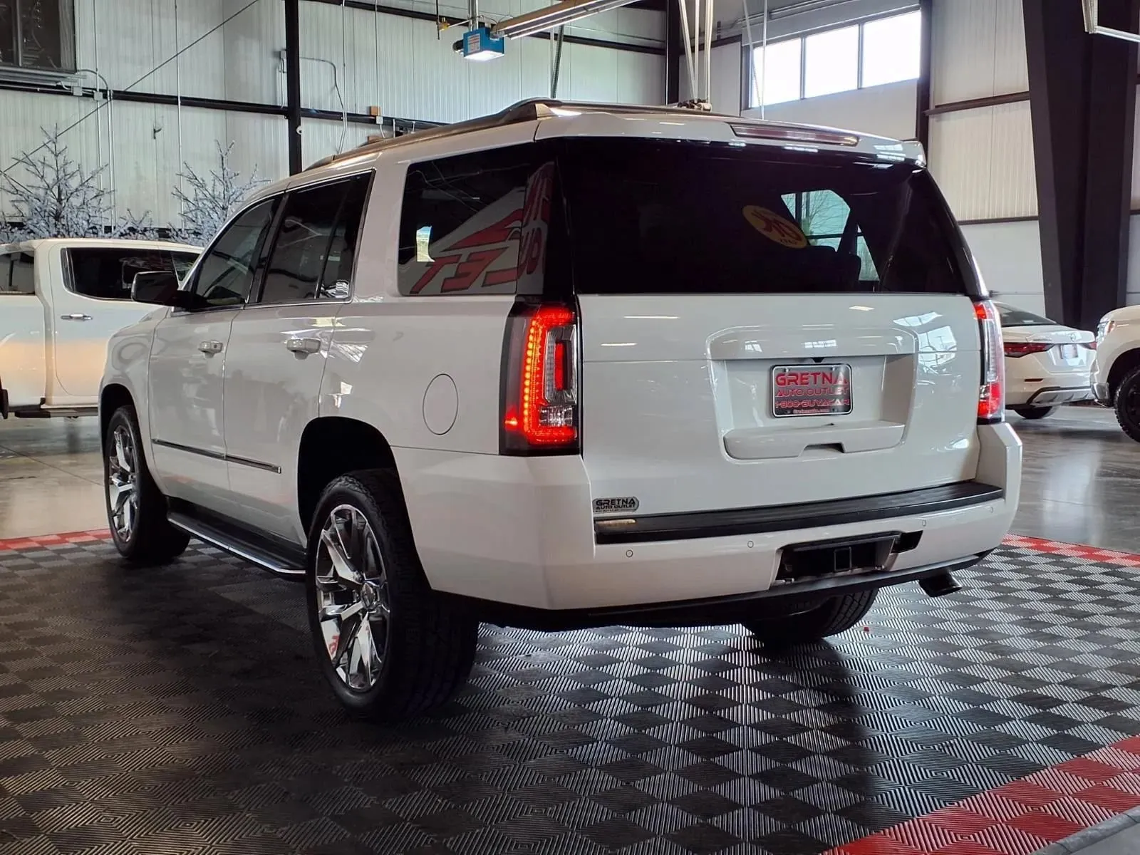 GMC Yukon photo 4