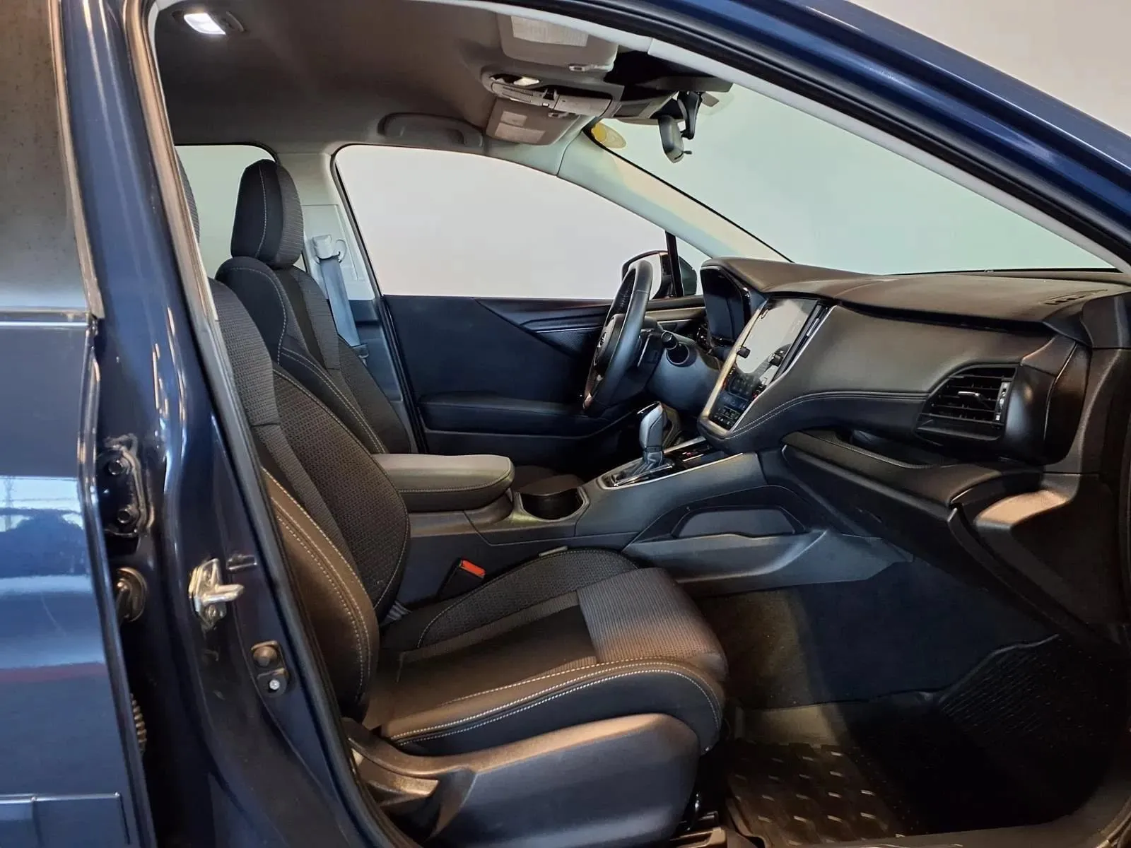 Subaru Outback photo 12