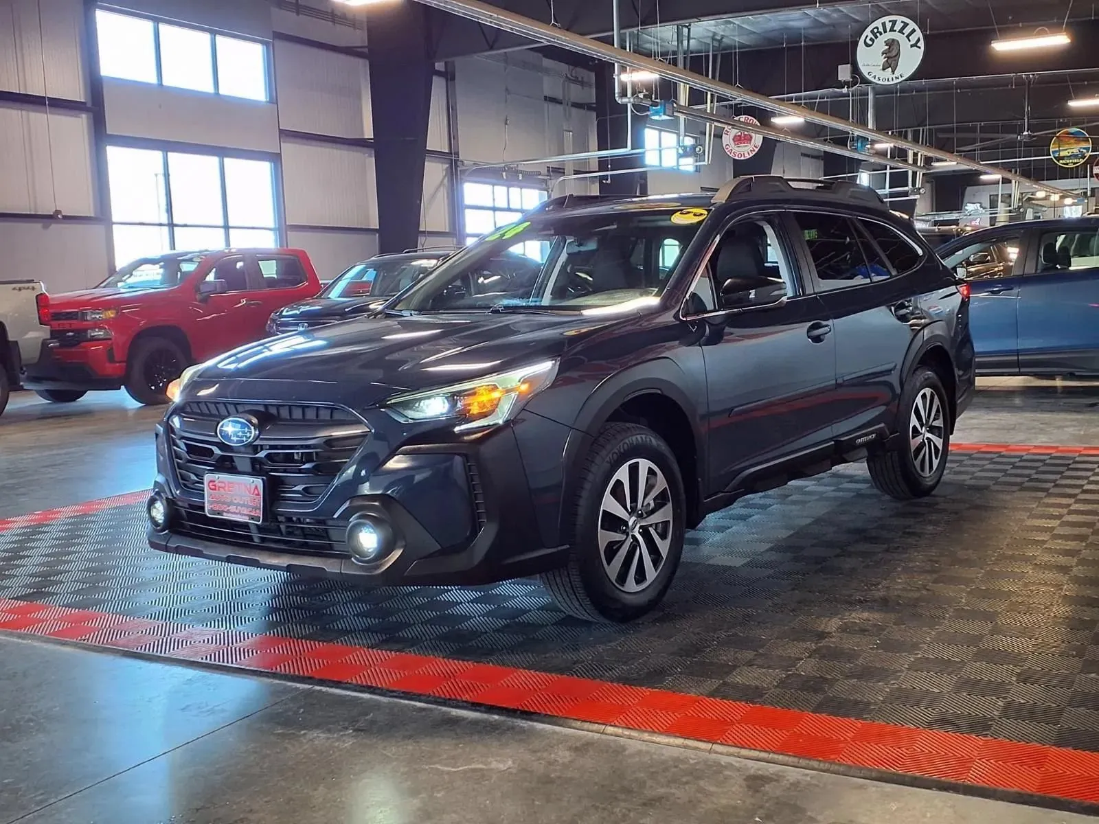 Subaru Outback photo 3