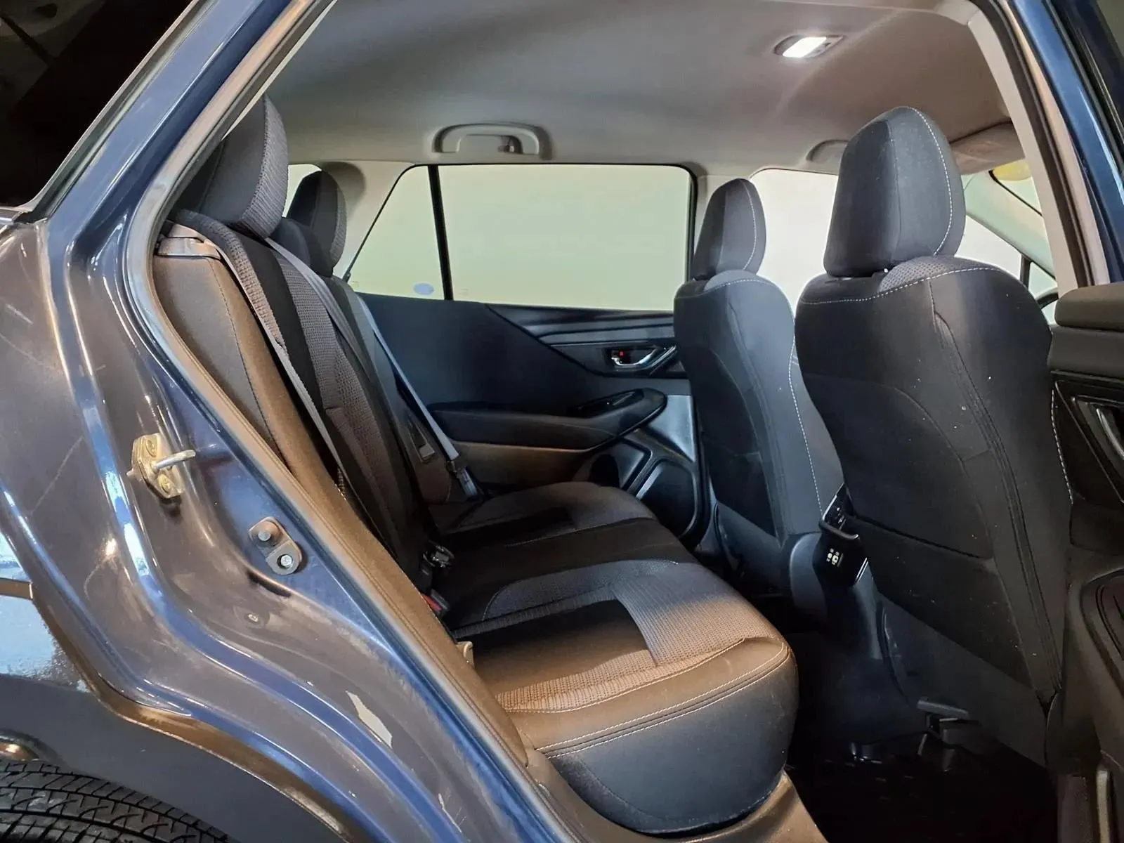 Subaru Outback photo 10