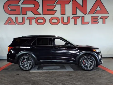 Black 2025 Ford Explorer ST-Line for sale in Gretna, NE