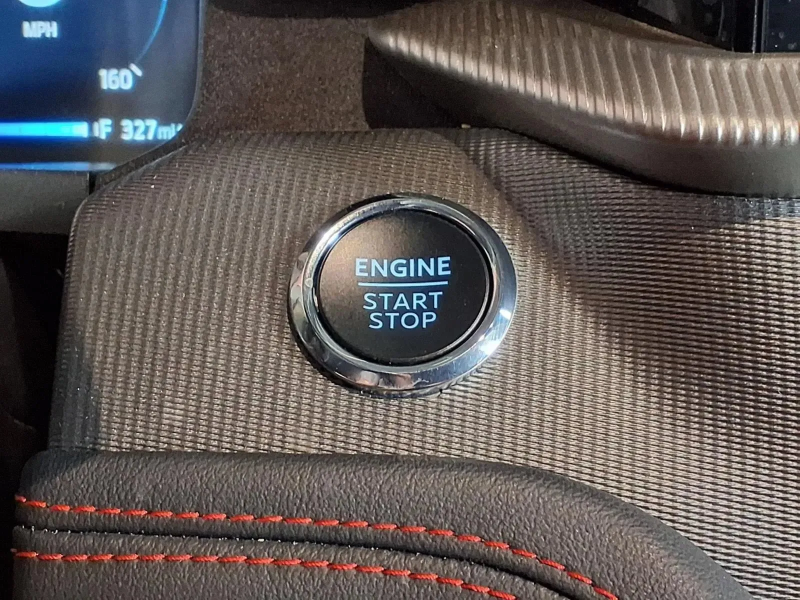 Ford Explorer photo 27