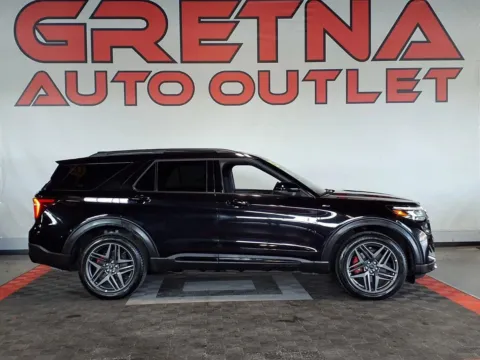 Black 2025 Ford Explorer ST-Line for sale in Gretna, NE