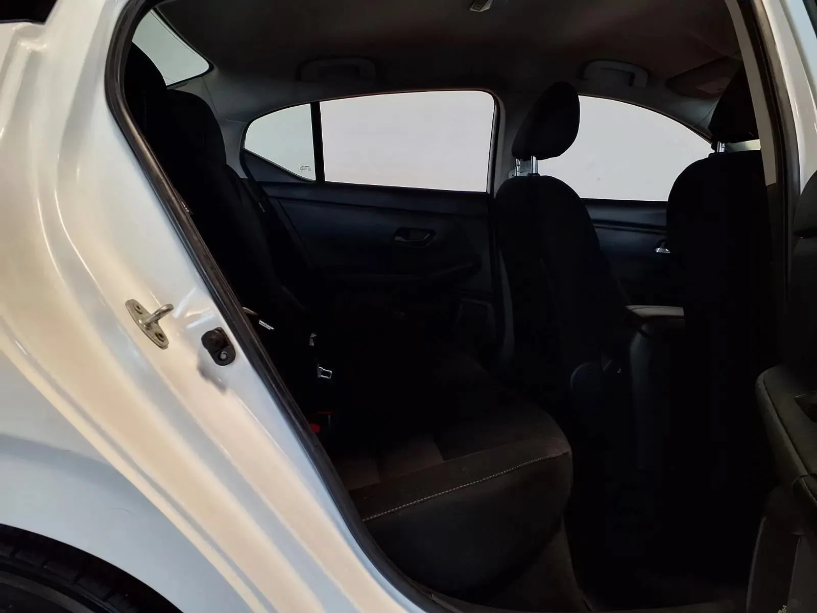 Nissan Sentra photo 8