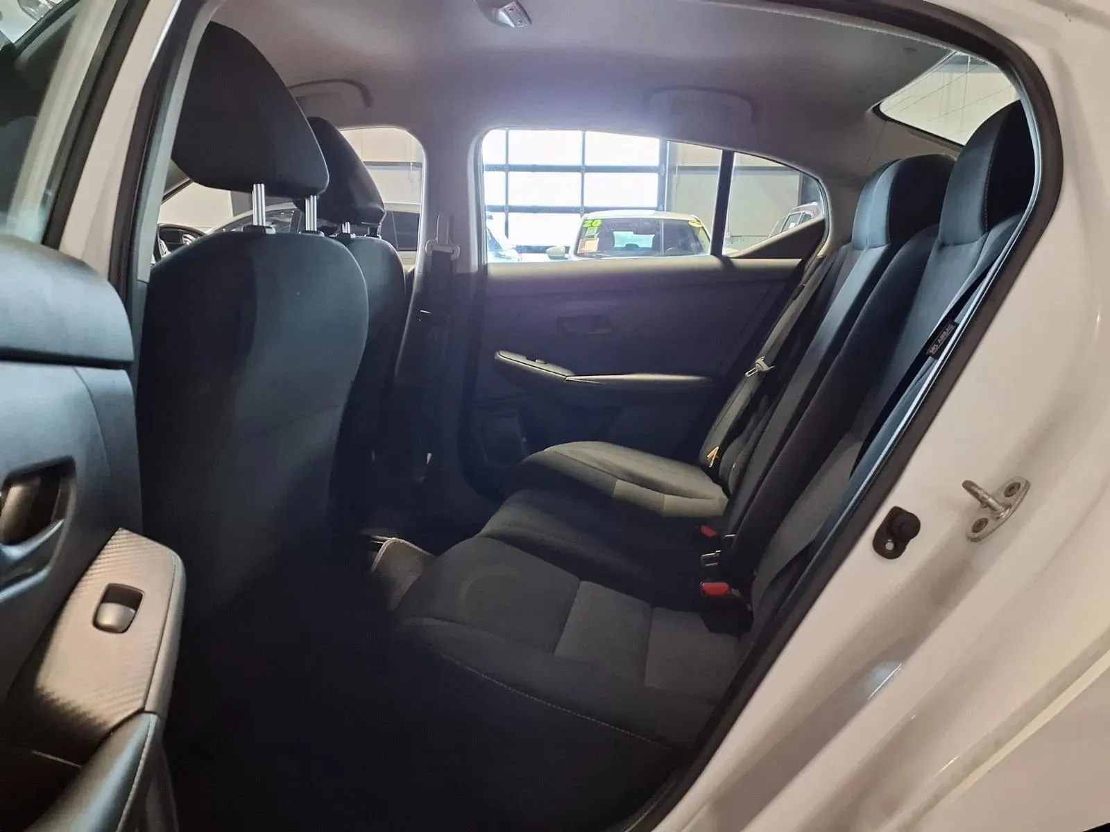 Nissan Sentra photo 12