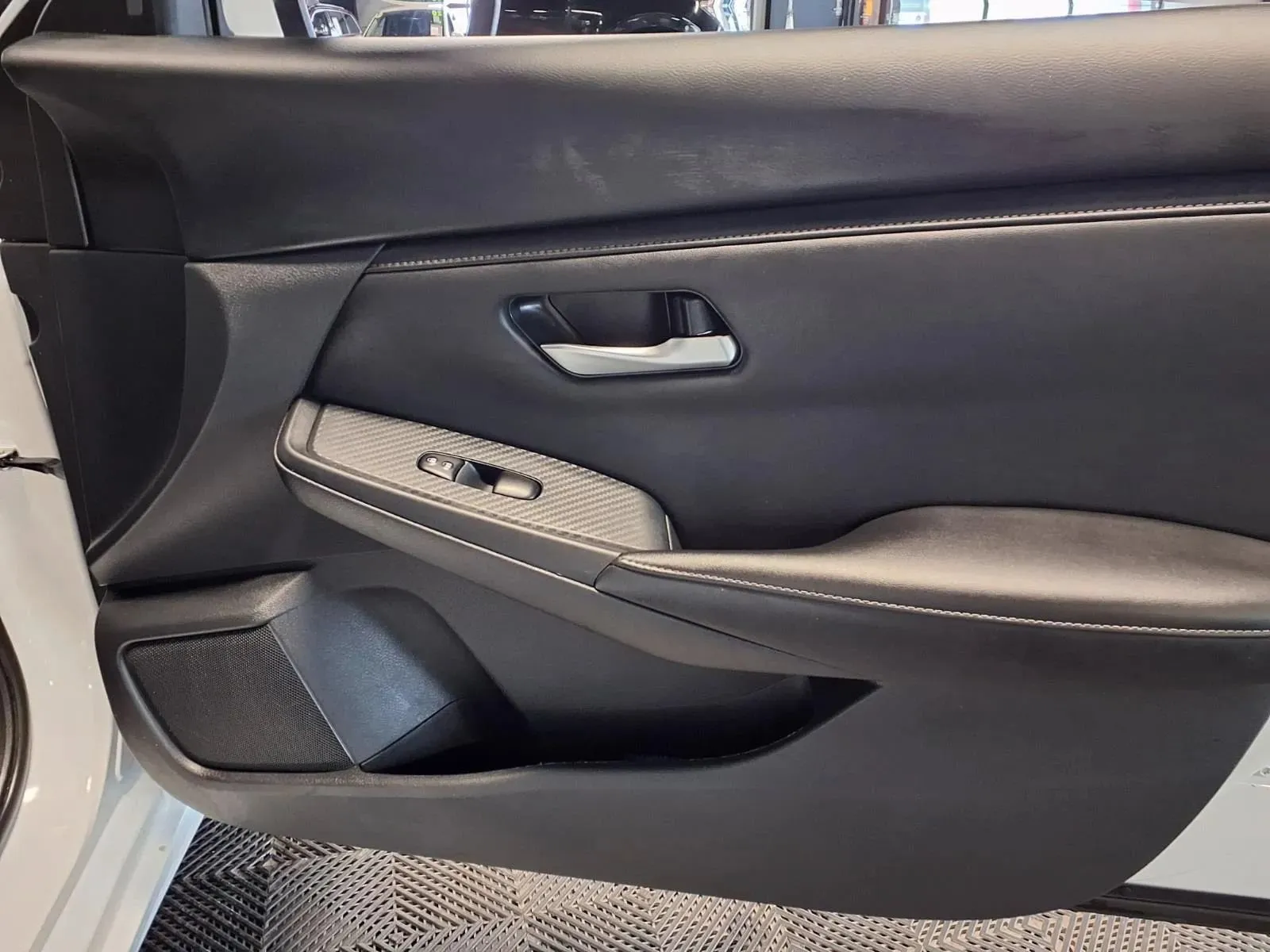 Nissan Sentra photo 11