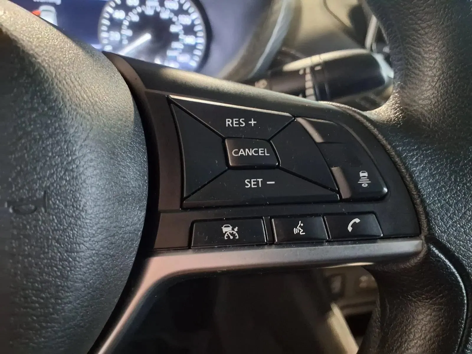 Nissan Sentra photo 23