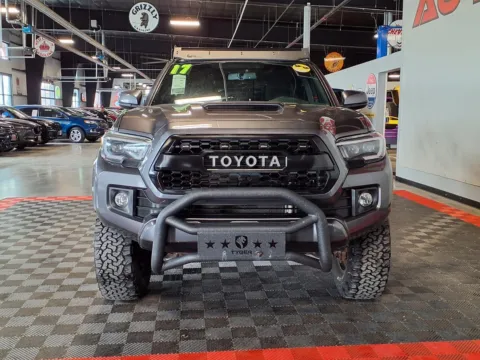 Photos of 2017 Toyota Tacoma TRD Sport for sale in Gretna, NE at Gretna Auto Outlet