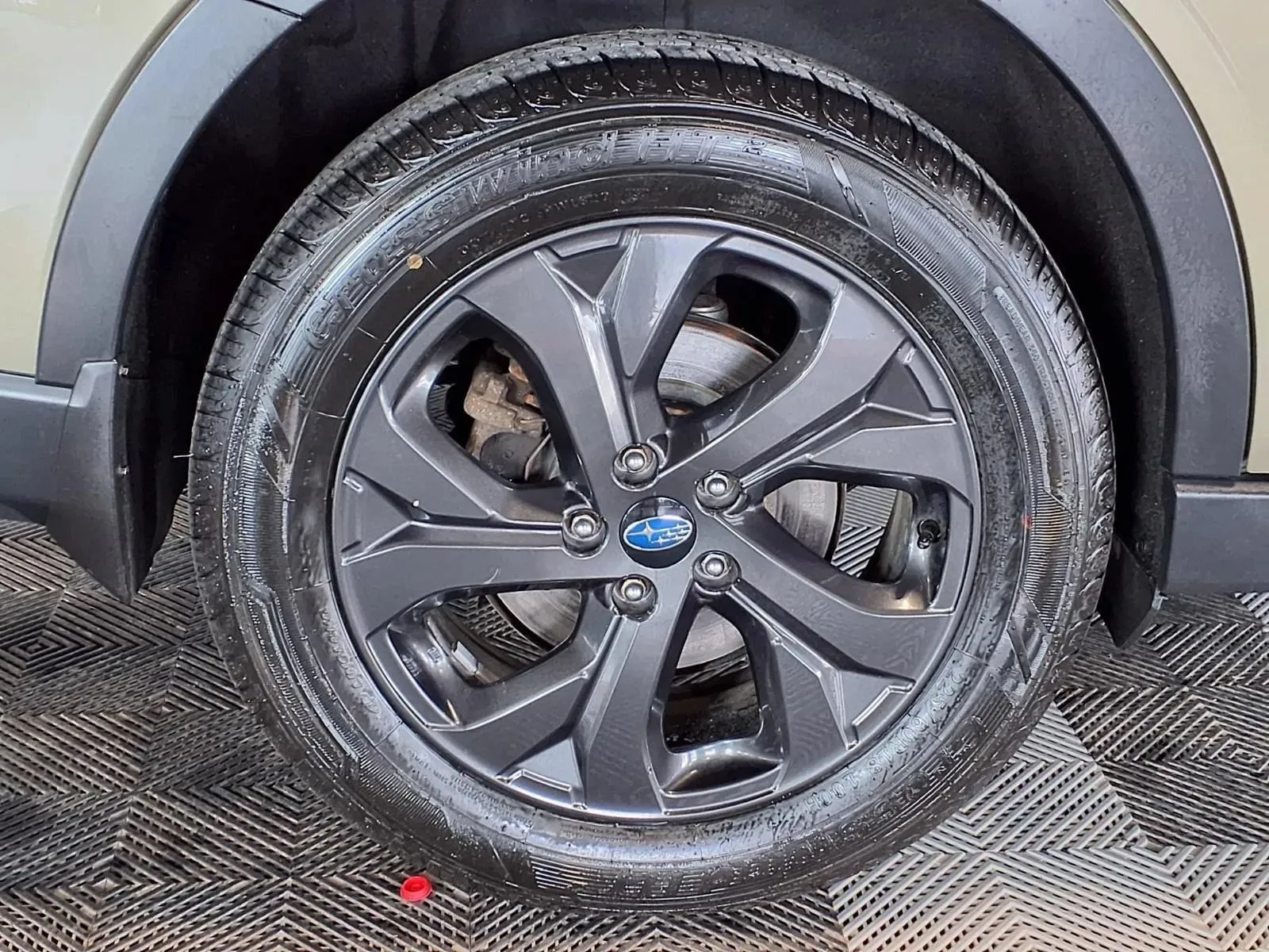Subaru Outback photo 9
