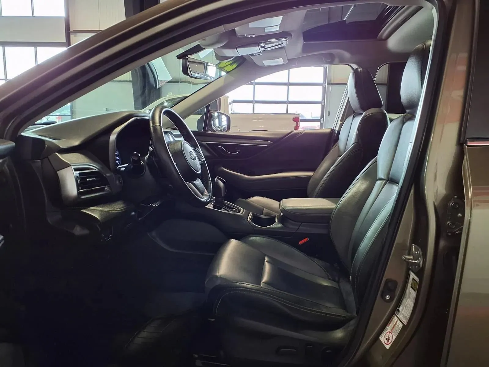 Subaru Outback photo 18