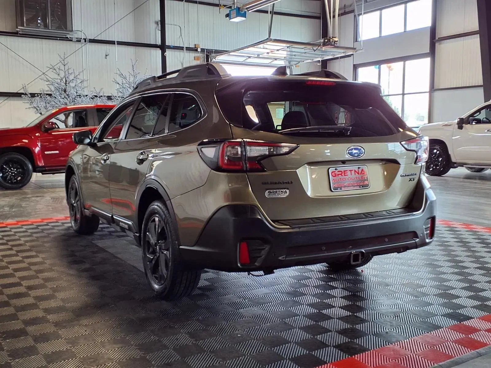 Subaru Outback photo 5