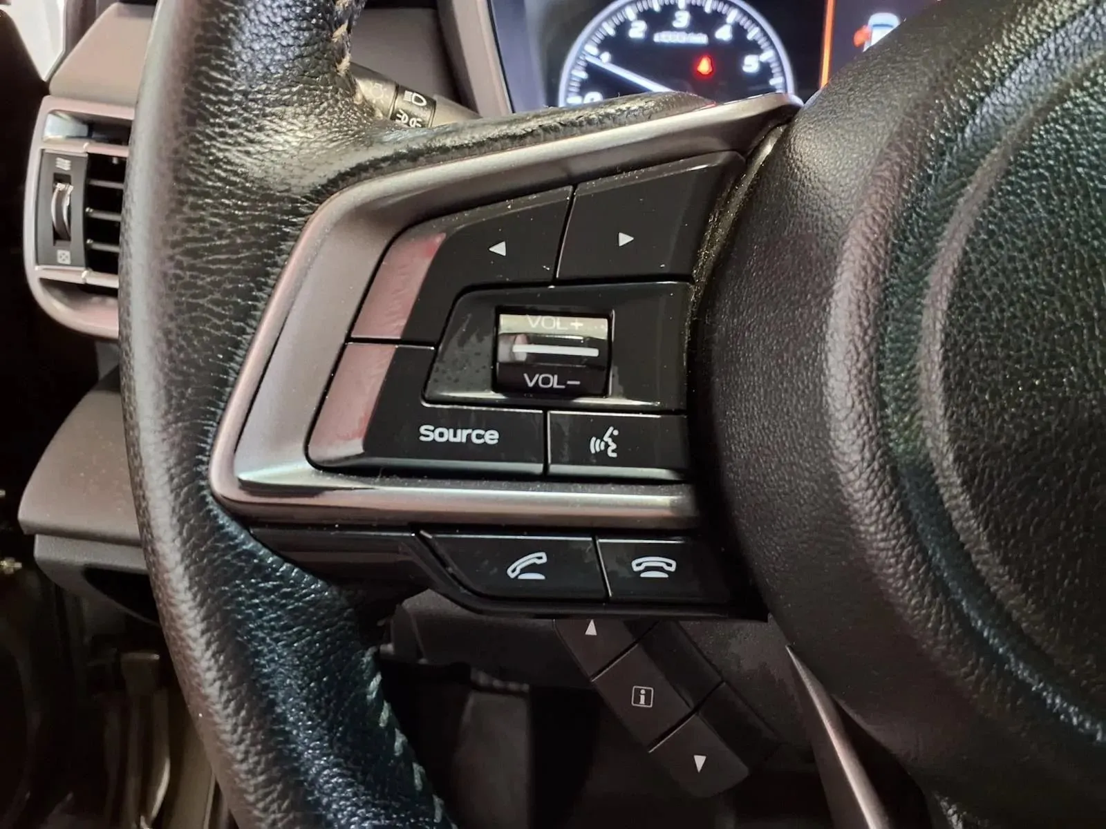 Subaru Outback photo 27