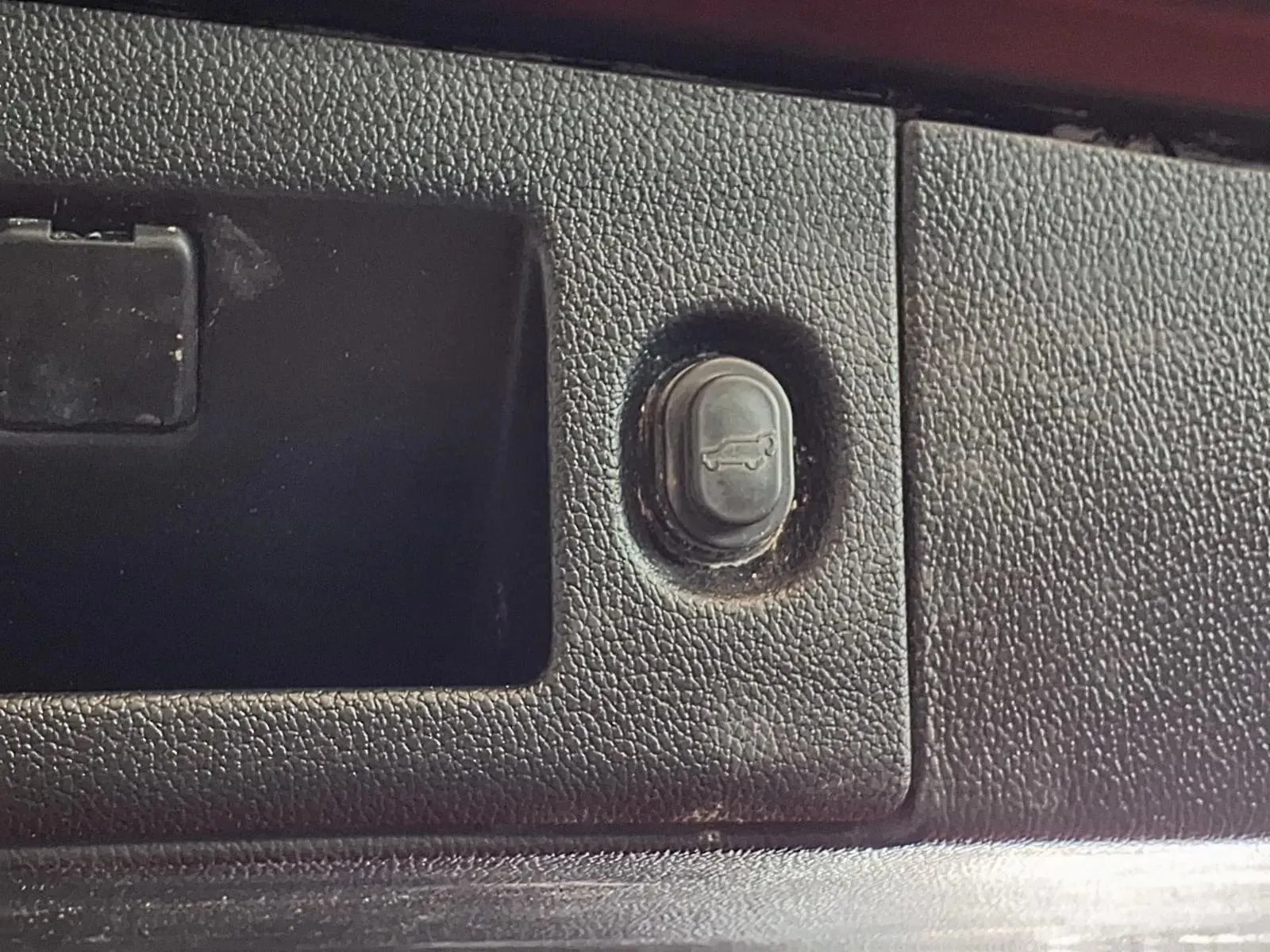 Chevrolet Suburban photo 7