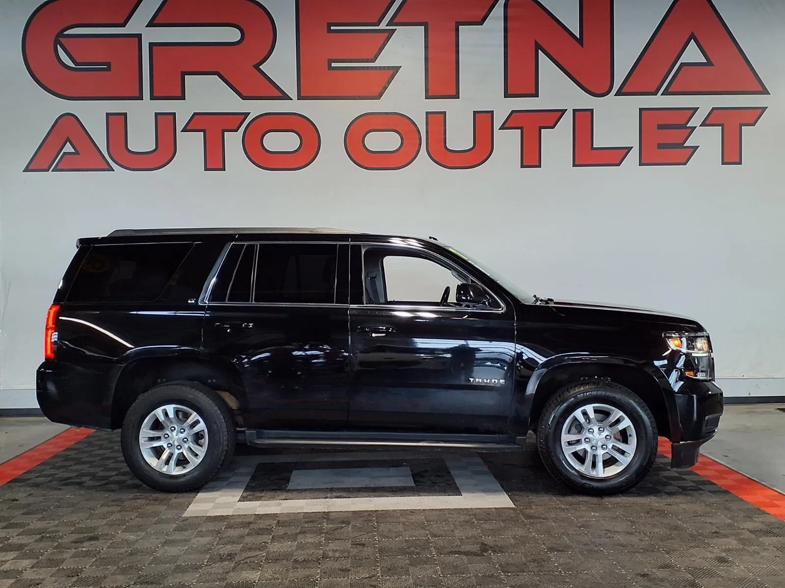 Black 2017 Chevrolet Tahoe LT for sale in Gretna, NE