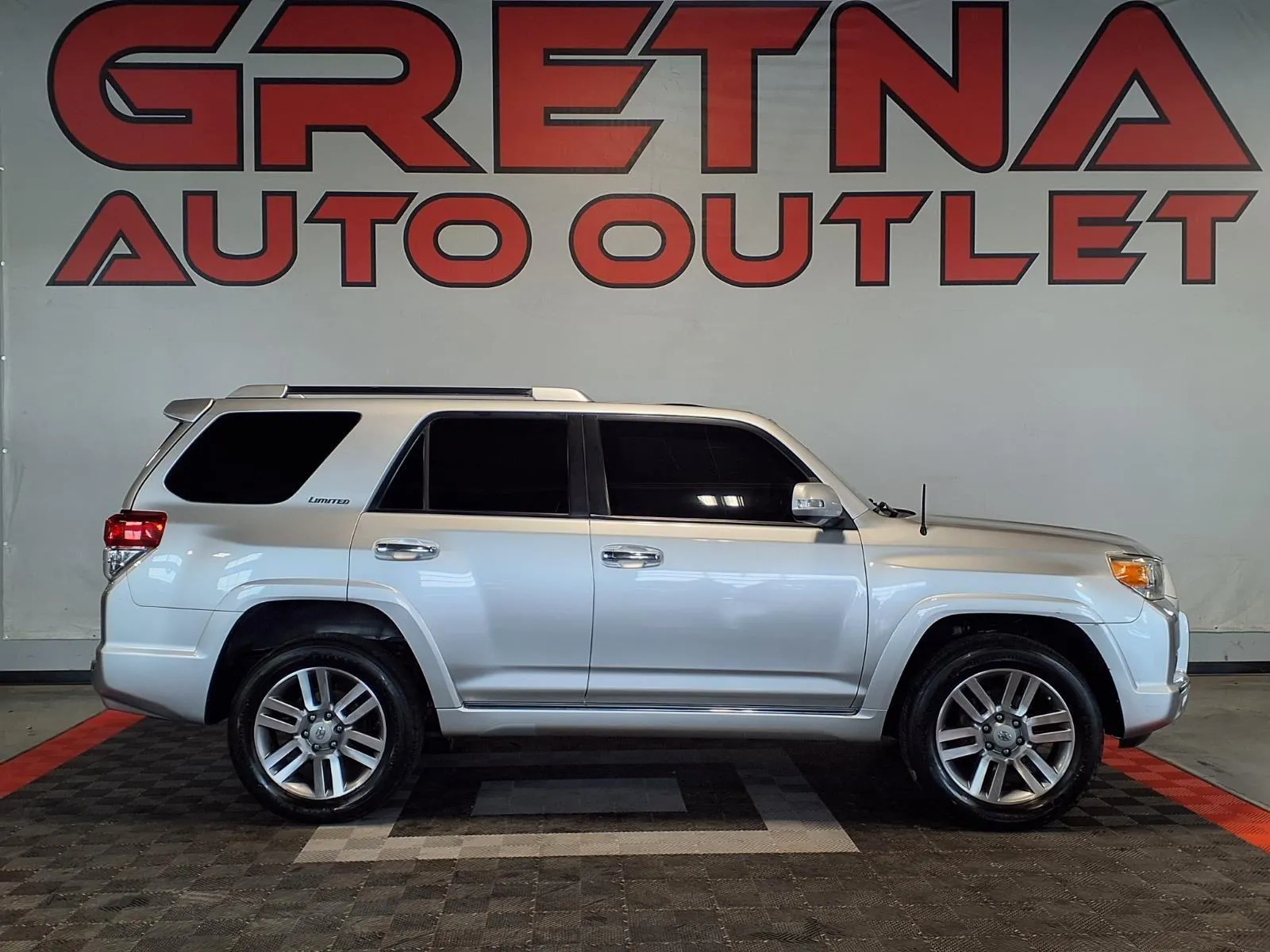 Silver 2010 Toyota 4Runner Limited for sale in Gretna, NE