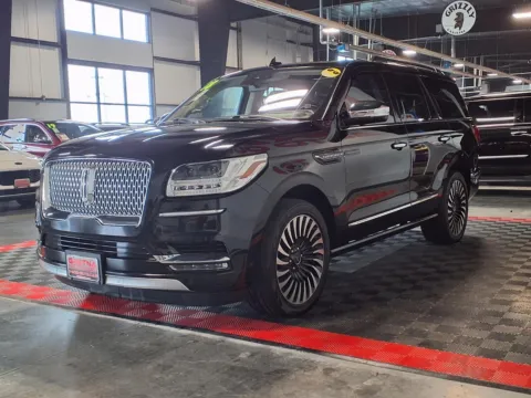 Another view of 2018 Lincoln Navigator Black Label for sale in Gretna, NE at Gretna Auto Outlet