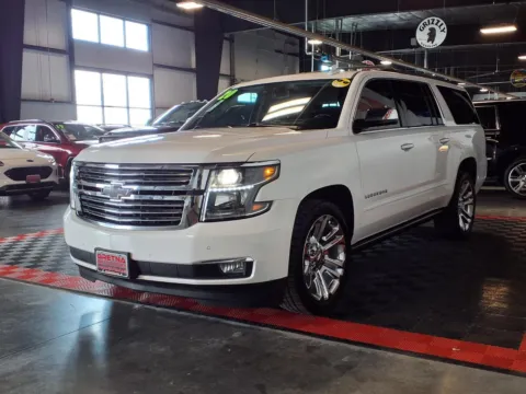 Another view of 2020 Chevrolet Suburban Premier for sale in Gretna, NE at Gretna Auto Outlet