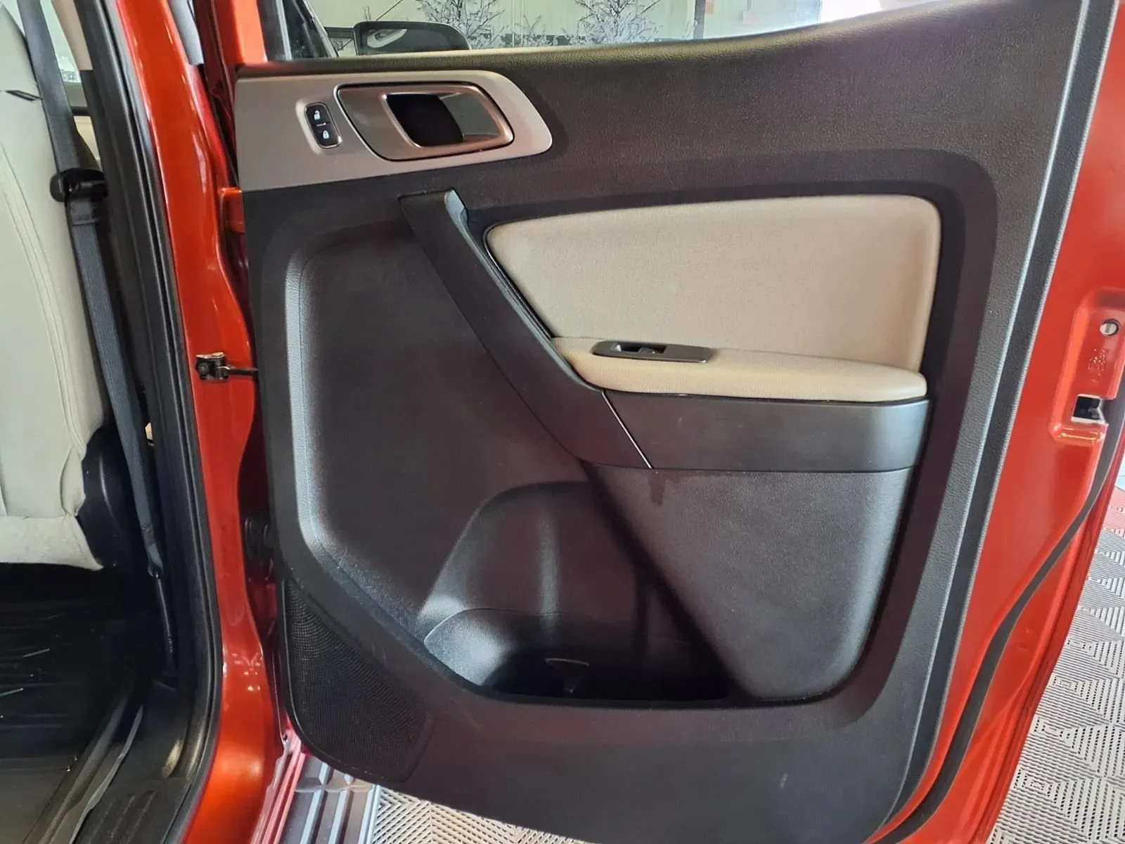 Ford Ranger photo 10