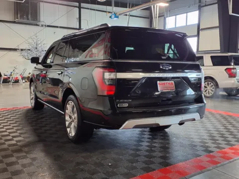 More photos of 2018 Ford Expedition MAX Platinum at Gretna Auto Outlet, NE