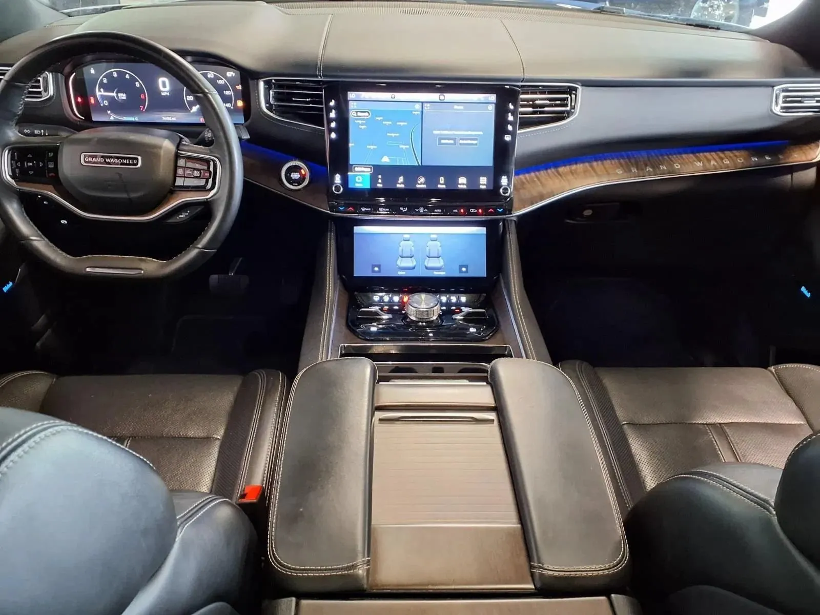 Jeep Grand Wagoneer L photo 20