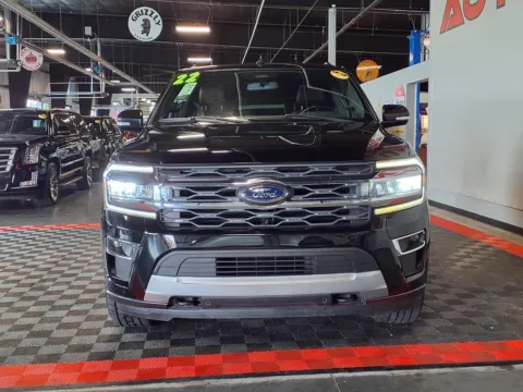 Photos of 2022 Ford Expedition Limited for sale in Gretna, NE at Gretna Auto Outlet