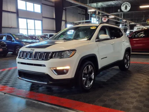 Another view of 2020 Jeep Compass Limited for sale in Gretna, NE at Gretna Auto Outlet