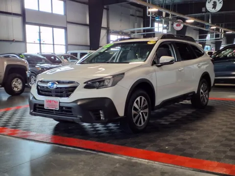Another view of 2022 Subaru Outback Premium for sale in Gretna, NE at Gretna Auto Outlet