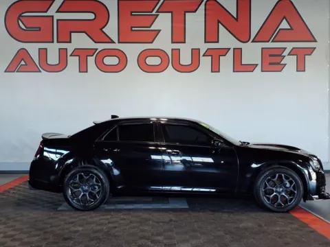 Black 2019 Chrysler 300 S for sale in Gretna, NE