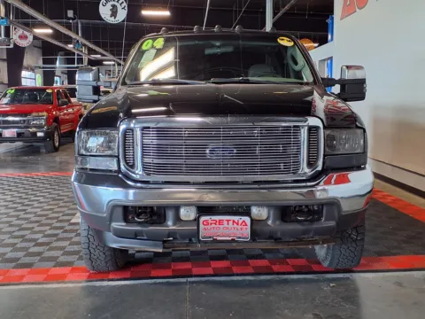 Photos of 2004 Ford F-350 Super Duty for sale in Gretna, NE at Gretna Auto Outlet