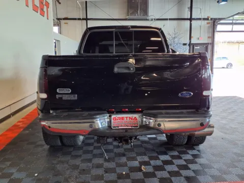 More photos of 2004 Ford F-350 Super Duty at Gretna Auto Outlet, NE