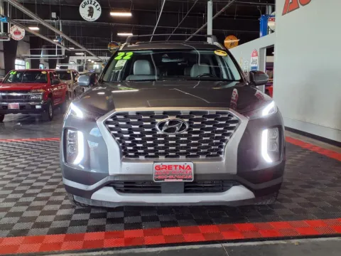 Photos of 2022 Hyundai PALISADE SEL for sale in Gretna, NE at Gretna Auto Outlet