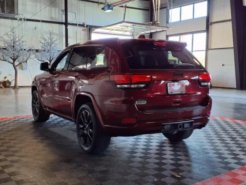 More photos of 2019 Jeep Grand Cherokee Laredo at Gretna Auto Outlet, NE