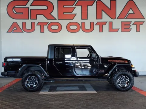 Black 2022 Jeep Gladiator Mojave for sale in Gretna, NE