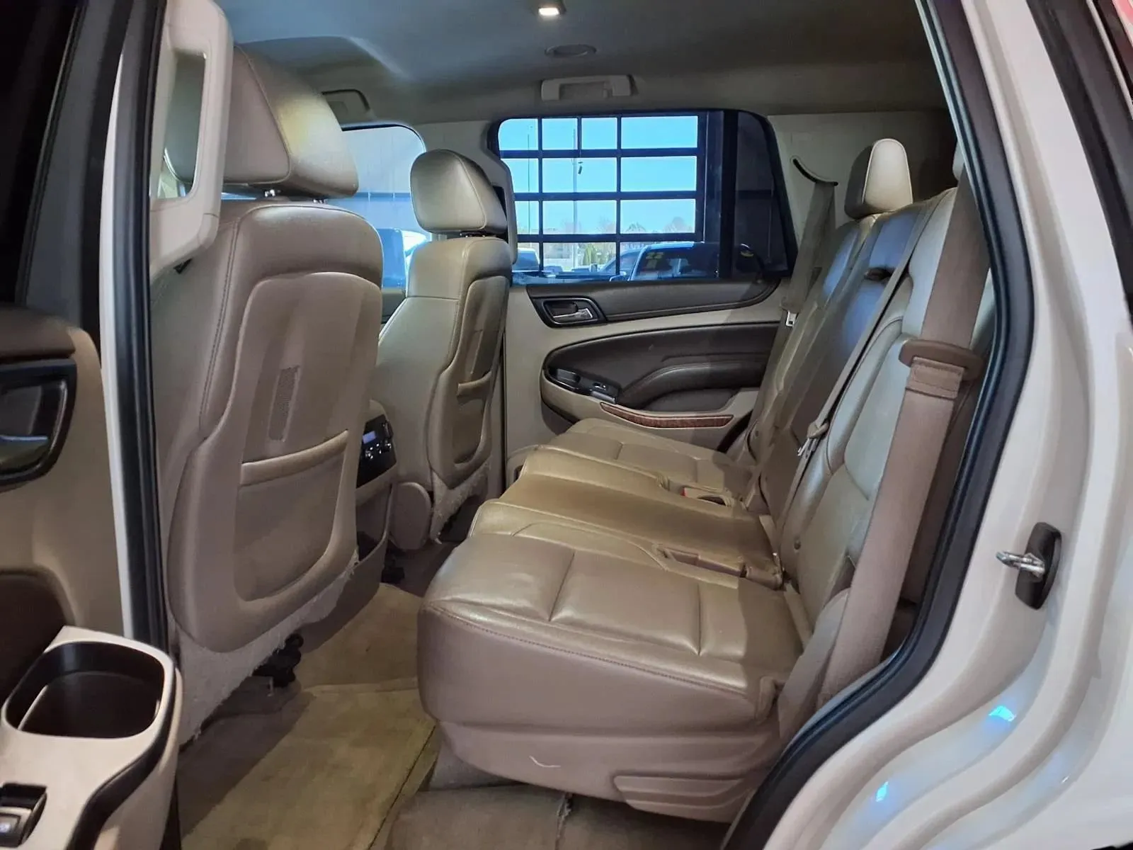 Chevrolet Tahoe photo 15