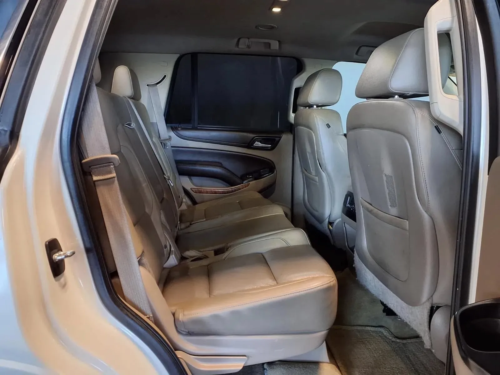 Chevrolet Tahoe photo 10