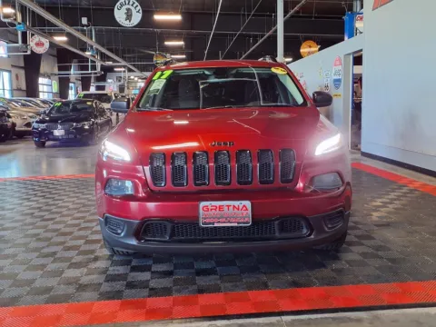 Photos of 2017 Jeep Cherokee Sport Altitude for sale in Gretna, NE at Gretna Auto Outlet