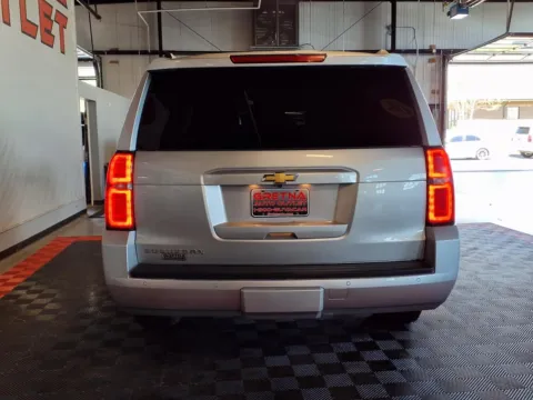 More photos of 2018 Chevrolet Suburban LT at Gretna Auto Outlet, NE