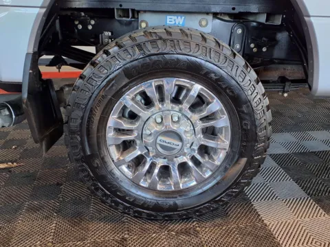 More photos of 2022 Ford F-350 Super Duty XLT at Gretna Auto Outlet, NE