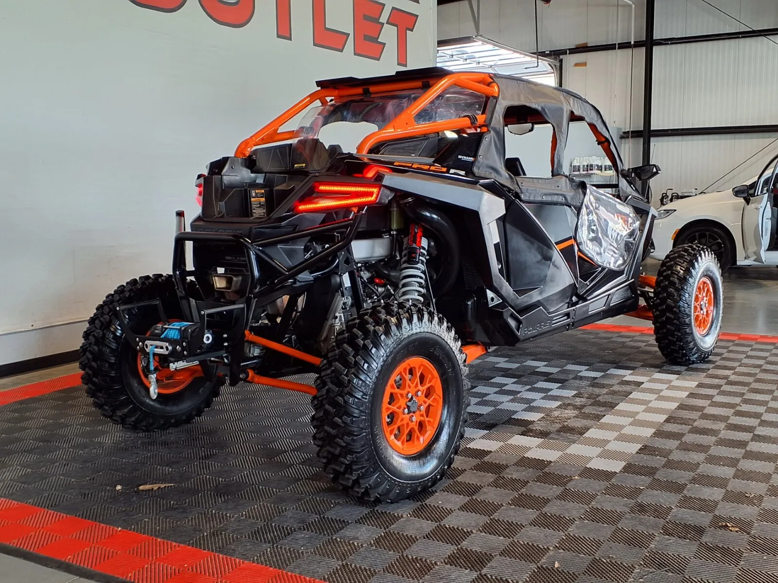 Polaris RZR photo 12