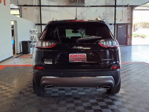 More photos of 2019 Jeep Cherokee Limited at Gretna Auto Outlet, NE