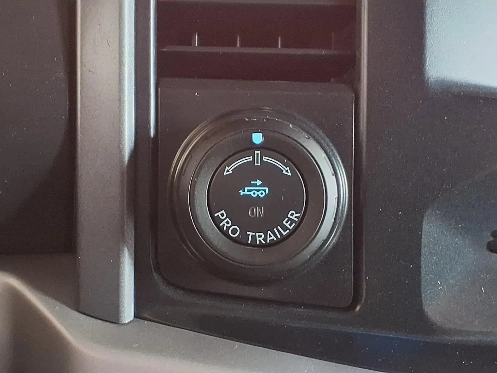 Ford F-150 photo 22
