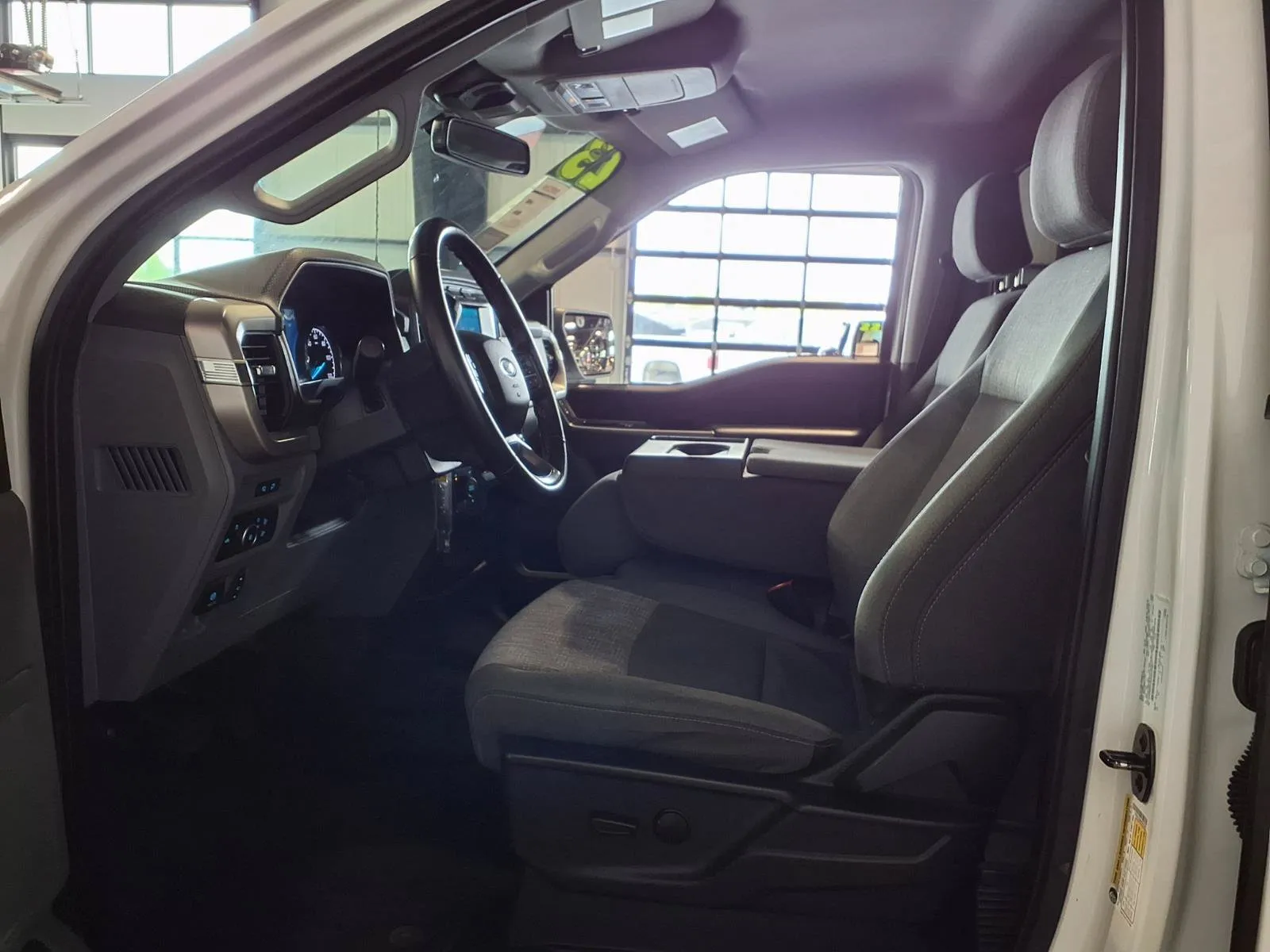 Ford F-150 photo 17