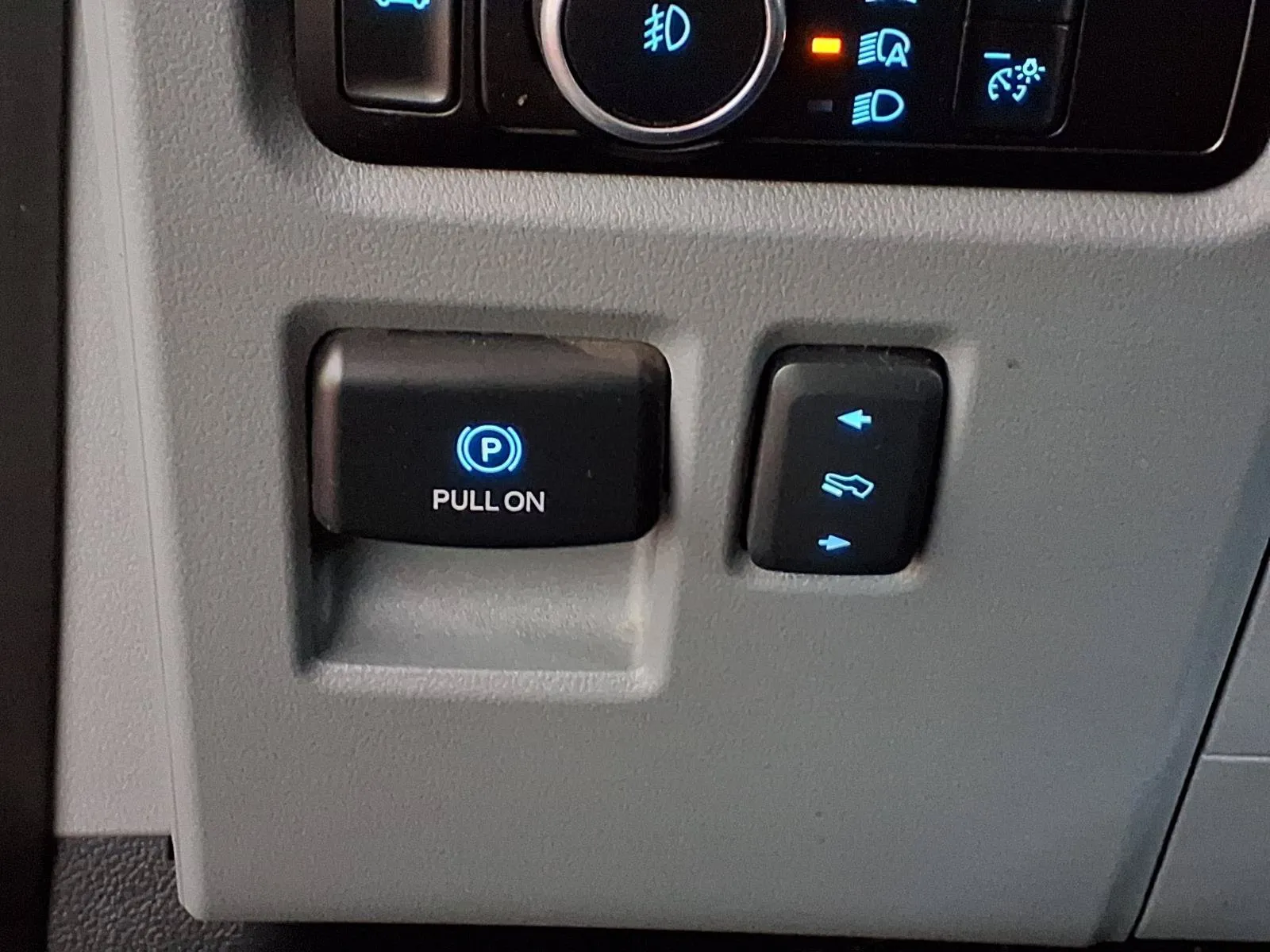 Ford F-150 photo 19