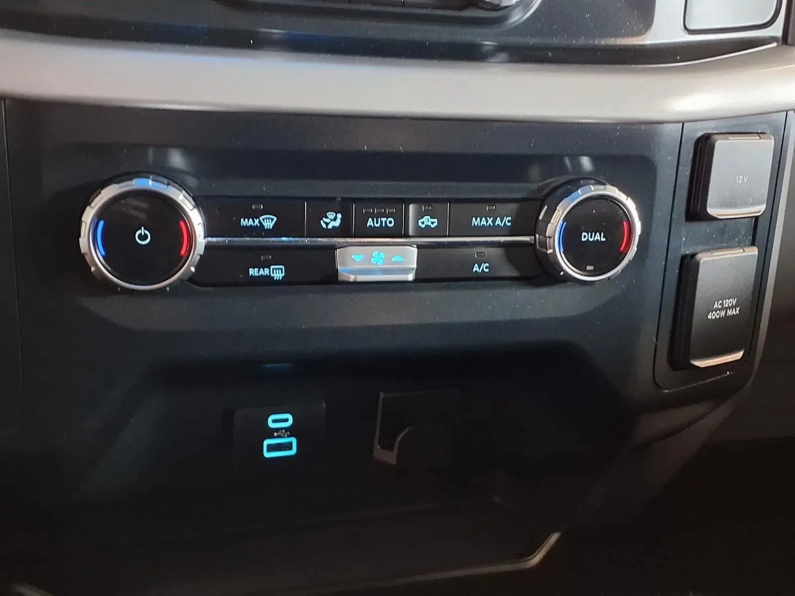 Ford F-150 photo 23