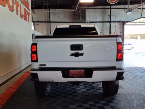 More photos of 2018 Chevrolet Silverado 1500 LT Z71 at Gretna Auto Outlet, NE