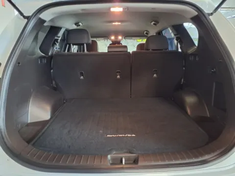 More photos of 2020 Hyundai Santa Fe SEL at Gretna Auto Outlet, NE