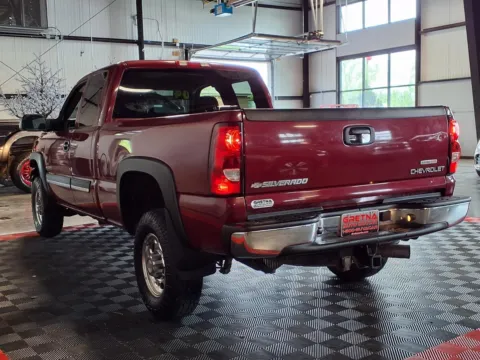 More photos of 2004 Chevrolet Silverado 2500HD at Gretna Auto Outlet, NE